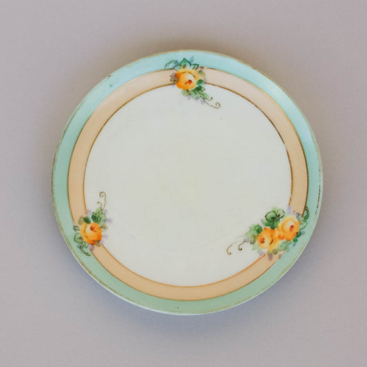 The Buttercream Blossom Dish