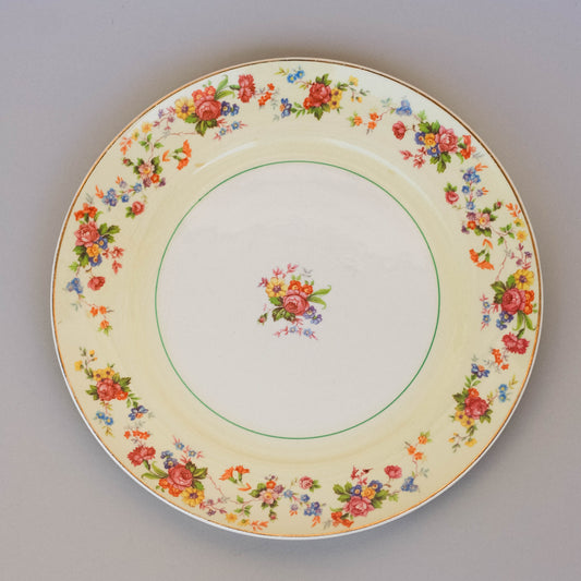 The Vintage Rose Bouquet Plate